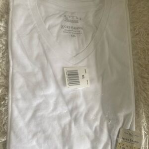 Lucky Brand, White Tee,V Crew neck,XXL